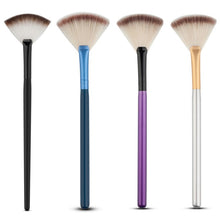 Slim Fan Shape Makeup Brushes Powder Concealer Blending Finishing Highlighter Highlighting Nail Art Brush Beauty Tool