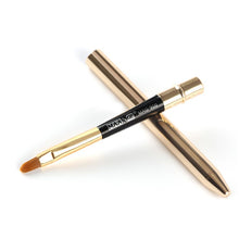 Portable Professional Lip Brush Cosmetic Make Up Beauty Tool Brushes  WholeL4