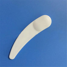 50pcs Mini Cosmetic Spatula Scoop Disposable Mask White Plastic Spoon Makeup Maquillage Tools