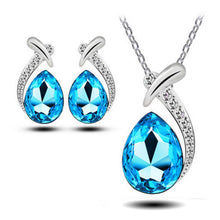 Women Crystal Pendant Chain Necklace Stud Silver Plated Earrings Jewelry Set