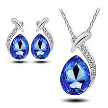 Women Crystal Pendant Chain Necklace Stud Silver Plated Earrings Jewelry Set