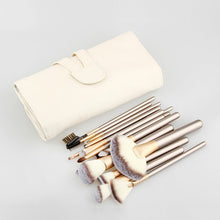 Pro Cosmetics Brushes Set Wood Material Stems Brush Horse Hair Makeup Foundation Powder Blush Eyeliner Brushe 12/18pcs PY2