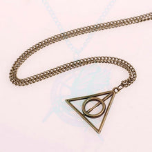 Women Classic Chain Necklace Metal Gift Pendants Necklaces Triangle Statement Jewelry