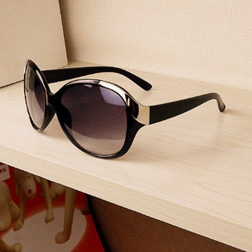 Women  Sunglasses  Metal Rivet Spectacles Overd Round Sun Glasses Eyeglasses 3 colors
