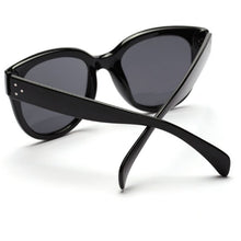 Womens Men UV 400 Rivet Sunglasses Plastic Frame Round Shades Overd Eyewear